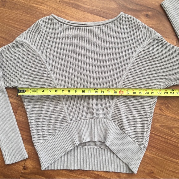 UGG sweater - Picture 6 of 8